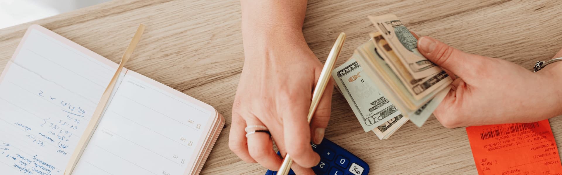 Managing Household Bills Without Missing Payments